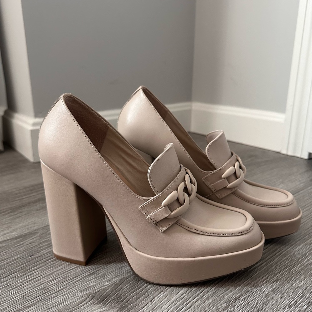 NWOT Steve Madden Platform Loafers